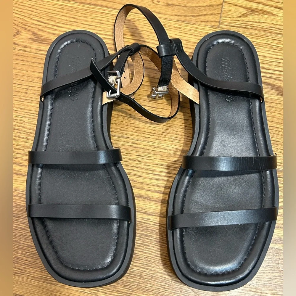 NWOB Madewell Black‎ Strappy Sandals